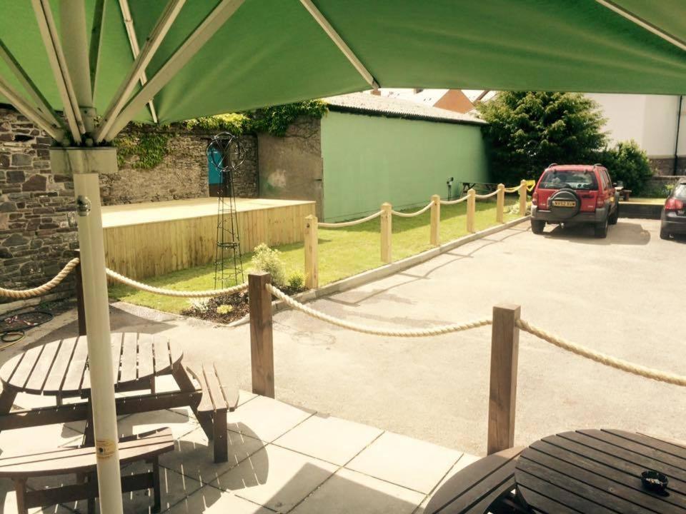 Markets Tavern Hotel Brecon Eksteriør bilde